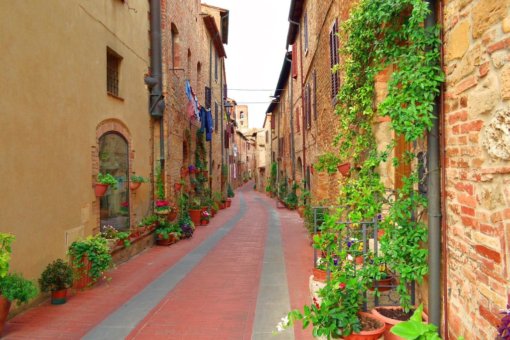 Casole d'Elsa near Casali di Casole